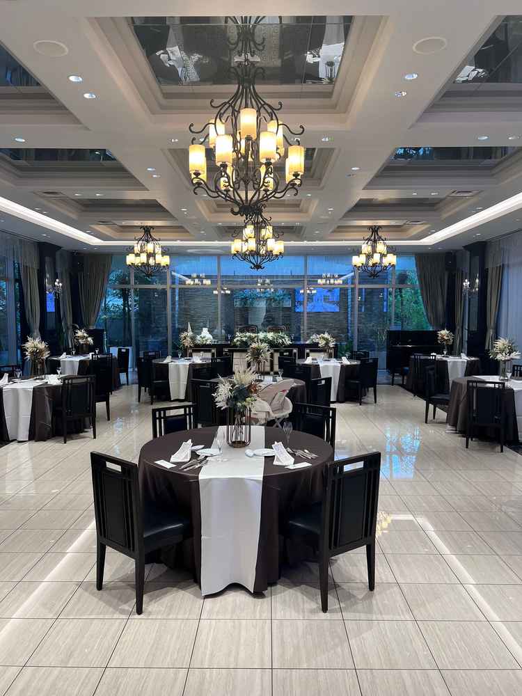 披露宴会場(ニューヨーク)の写真。他の会場と比べ、かっこいい雰囲気で上品な感じでした。