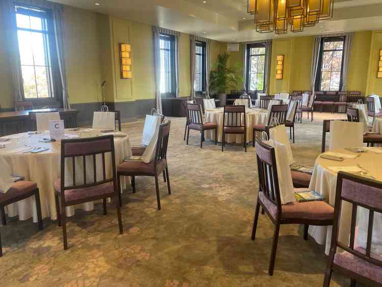 パーティー会場