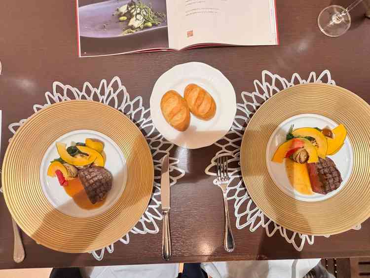 試食の写真。焼き方も綺麗で見栄え◯