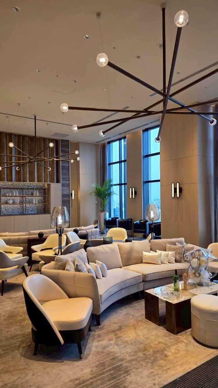 こちらは披露宴会場の隣にあるスペースです。赤ちゃんが泣いてしまった時に良いスペースだなと思いました。