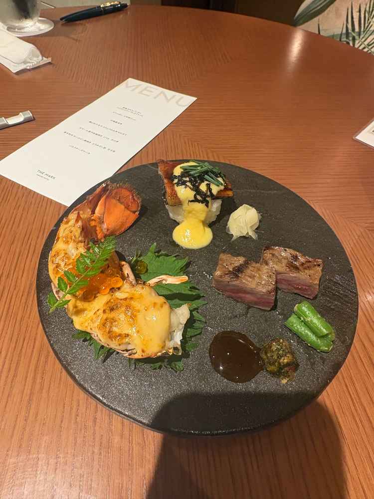どれも洗練された味で美味しく、ホテルならではのコース料理という感じでとても良かったです。