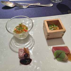 前菜の試食