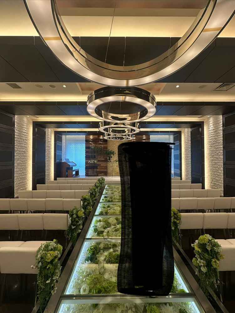 チャペルのグリーンと広さがちょうど良く理想に近く映像や音響など実際に想定して考えることが出来ました。