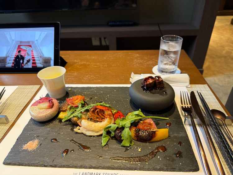 お料理がとにかく絶品。ほっぺが落ちました。ご年配の来賓客の方にも、絶対に喜んで貰えるクオリティです。