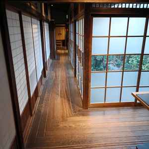 ゲストも親しみやすい風情ある廊下となっておりました。