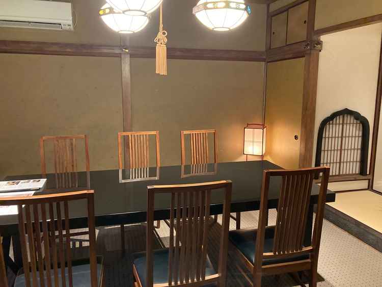 親族控室として利用します。