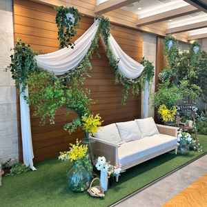 ニューヨークレジデンスの一角にある自然を感じるソファ席。