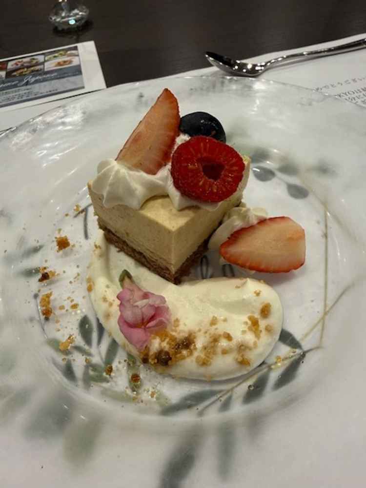黒糖を使用したデザートが珍しく、とても美味しかったです。