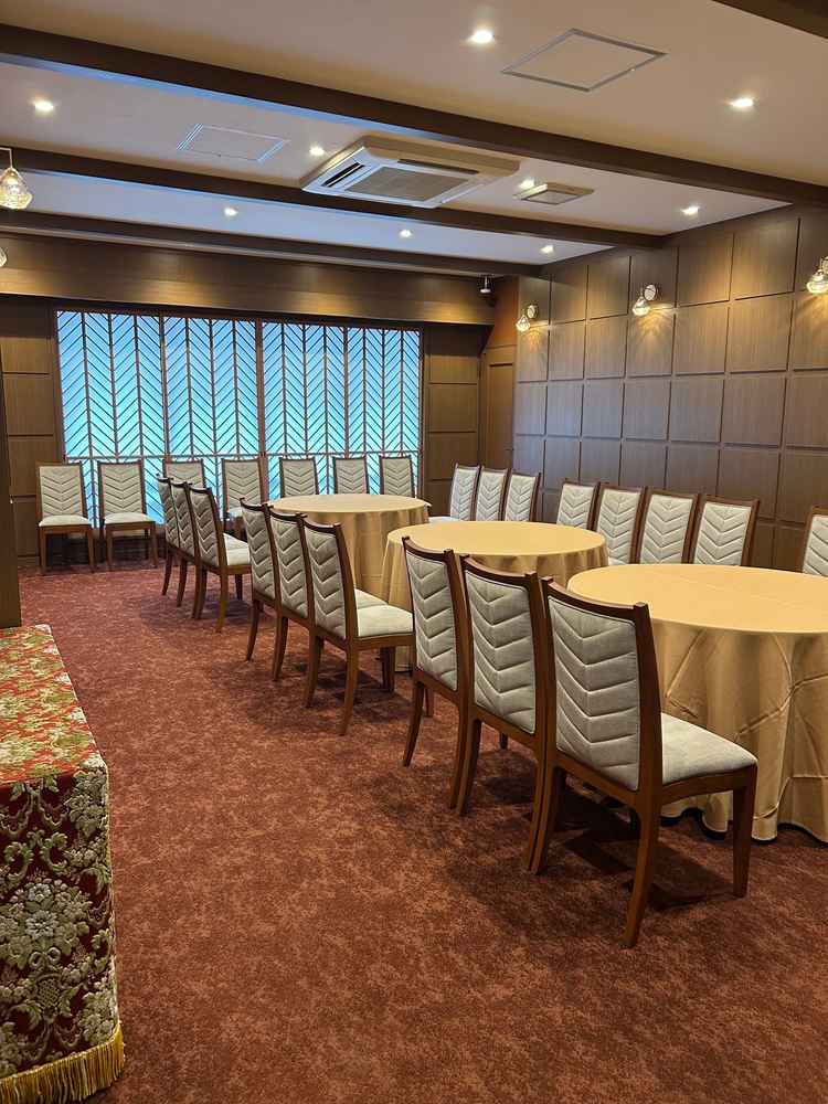 ゲストの待合室はシンプルな作り。