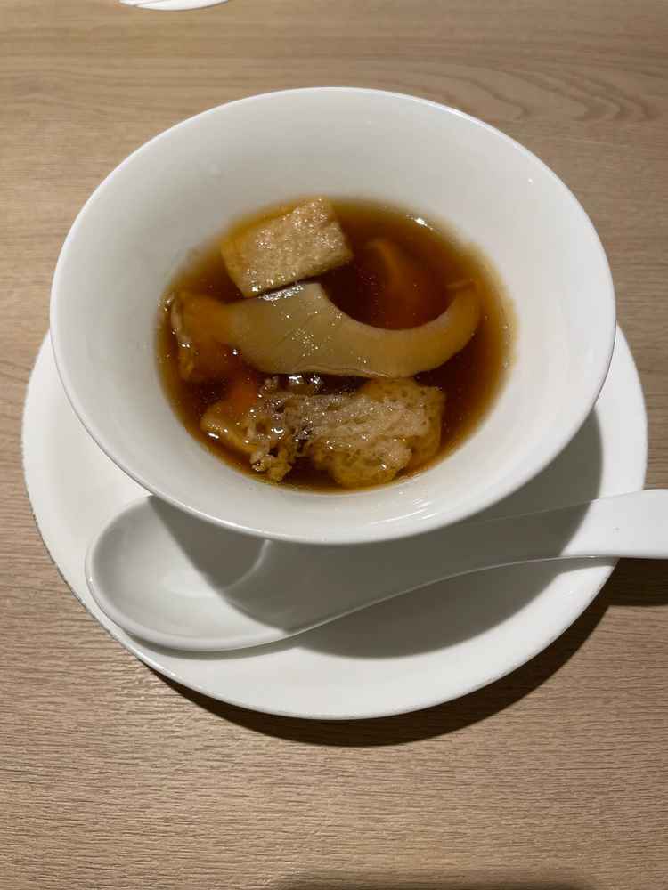 中華料理を食べることができる式場は少なく、味もとても美味しかったです。