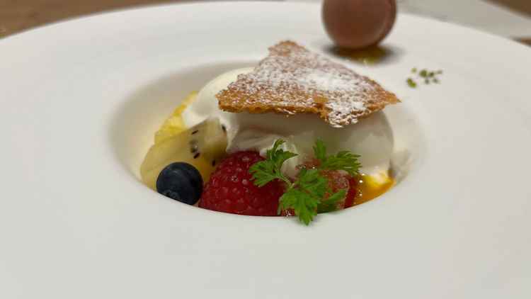 お料理の内容はもちろん素敵でしたが、1番は最後のデザートがとても美味しかった。