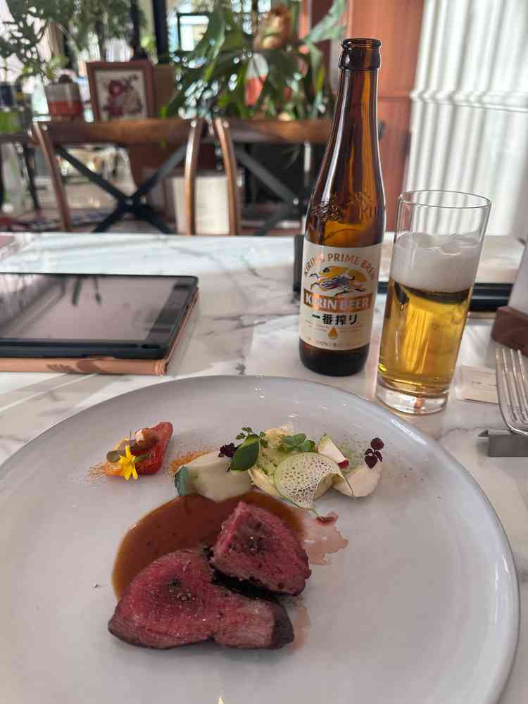 お食事は今までの見学でいちばんの美味しさでこれは喜ばれる！と確信！