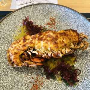 とても料理が美味しく、クラシックでありながら、新しい発見もある、そんな料理でした。