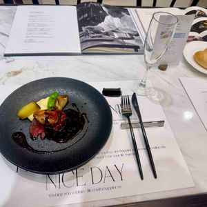 見た目も美しく、味もとても美味しいお料理でゲストにも喜ばれそうでした。