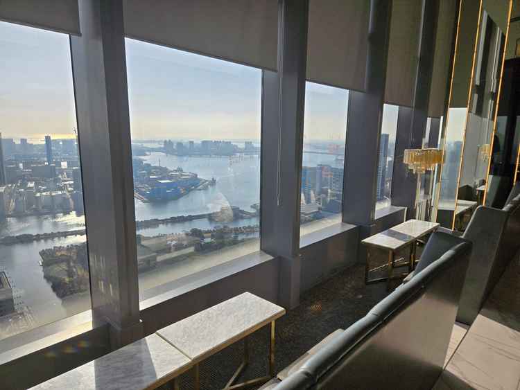 ウェルカムスペースでも東京が一望でき、式を待つ間も決して退屈しないです。