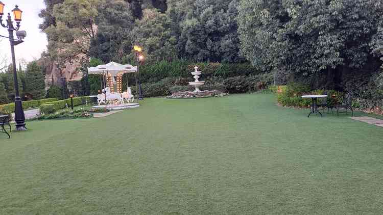 広々としたガーデン