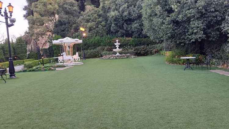 広々としたガーデン