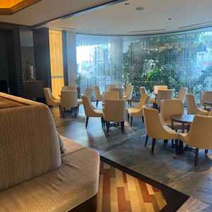 広く、とても綺麗なゲストの待機スペースでした！