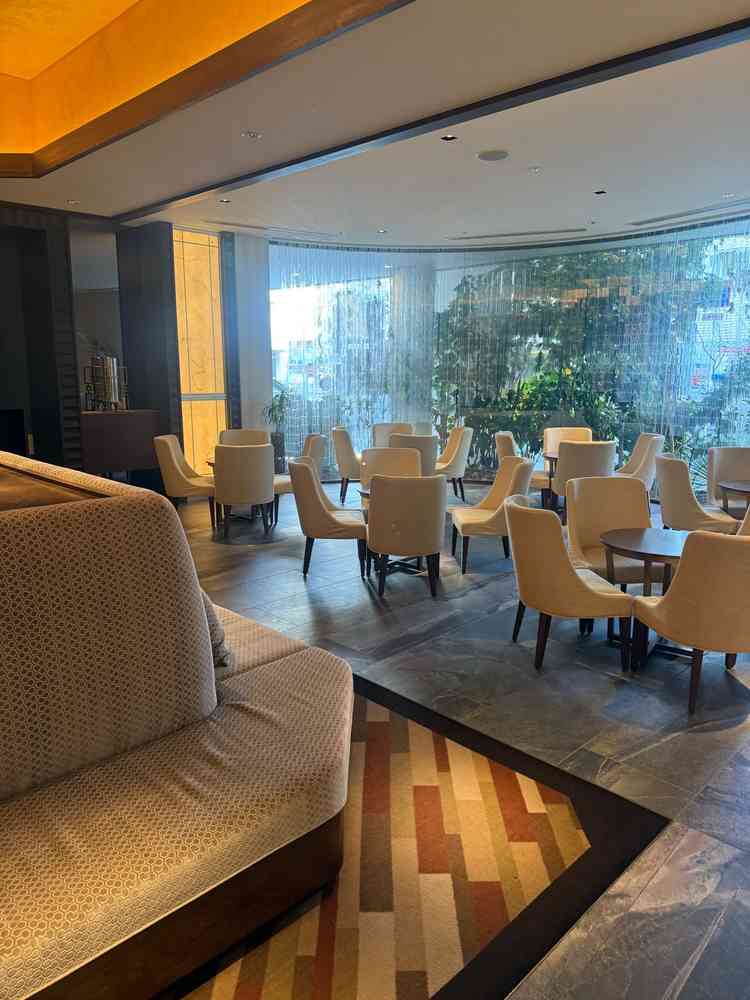 広く、とても綺麗なゲストの待機スペースでした！