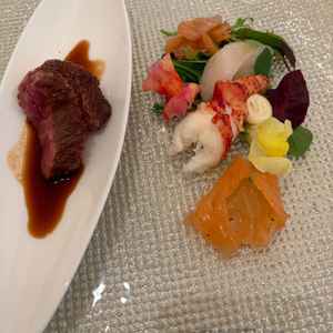 試食のワンプレート。美味しかったです。特に不満はないです。