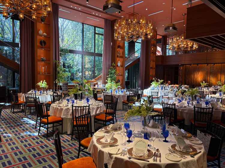 披露宴会場(大)