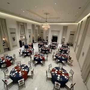 披露宴会場を2階から撮った写真。