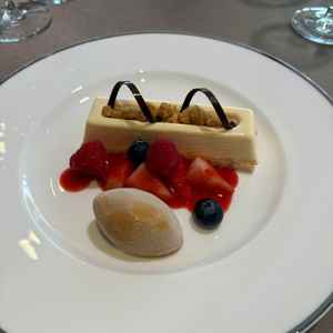 試食。スイーツがいまいちでした。。