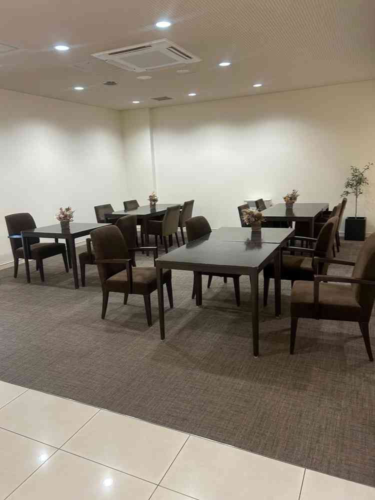 参列者の待合室があります。どこにいたら良いか悩まずに済むところがよかったです！