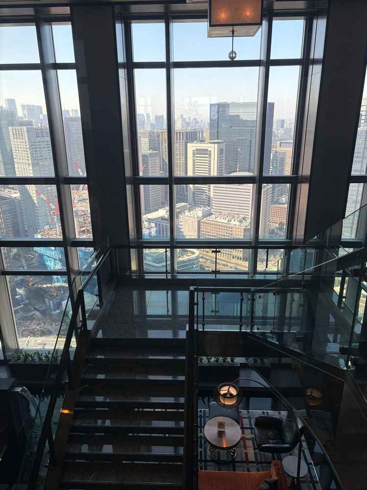 三越前の景色が見える場所で、前撮りスポット