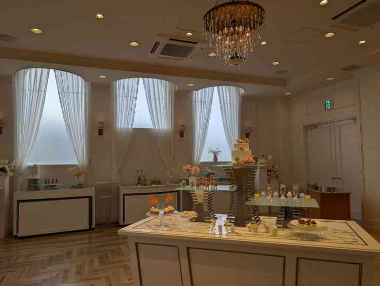 デザートビュッフェの場所です