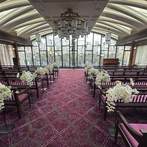 チャペル。横に広い形をしていたため圧迫感をあまり感じなかったです。