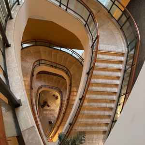 螺旋階段が印象的で写真映えするスポットでした