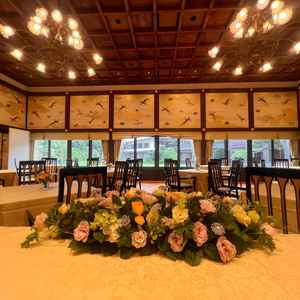 エミールという会場で、高砂席側から