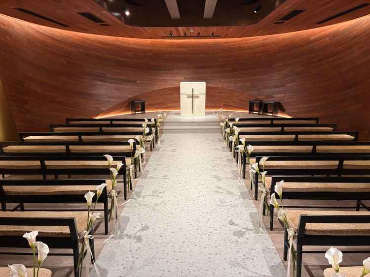 洗練された雰囲気のチャペル