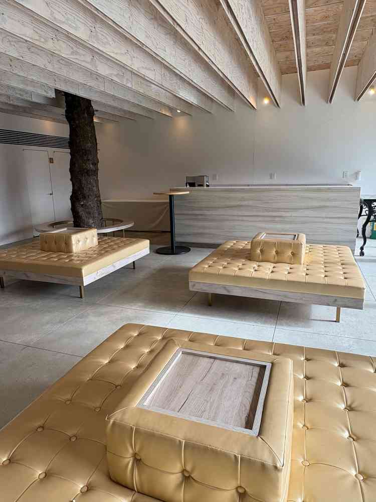 招待した人の控えの部屋。