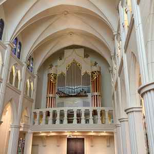 チャペルの候補にあるパイプオルガン。これも想像以上に大きく迫力があった。