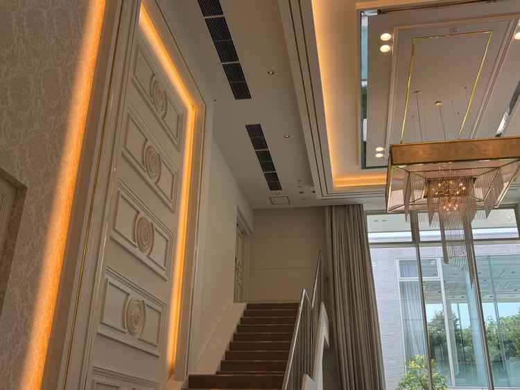 披露宴会場階段