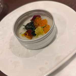 キャビアがすごく美味しく、試食でご馳走になれたたことが感動しました。