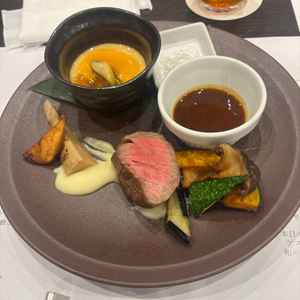 2品目の牛ロース。