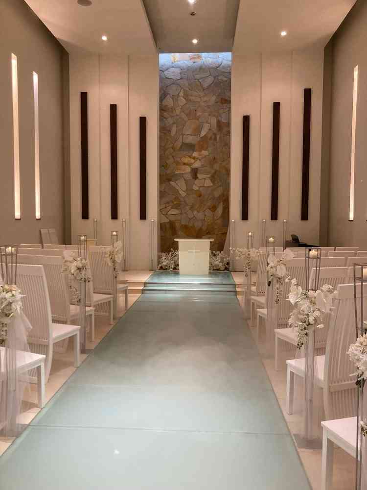 チャペルをご紹介頂いた際の写真です