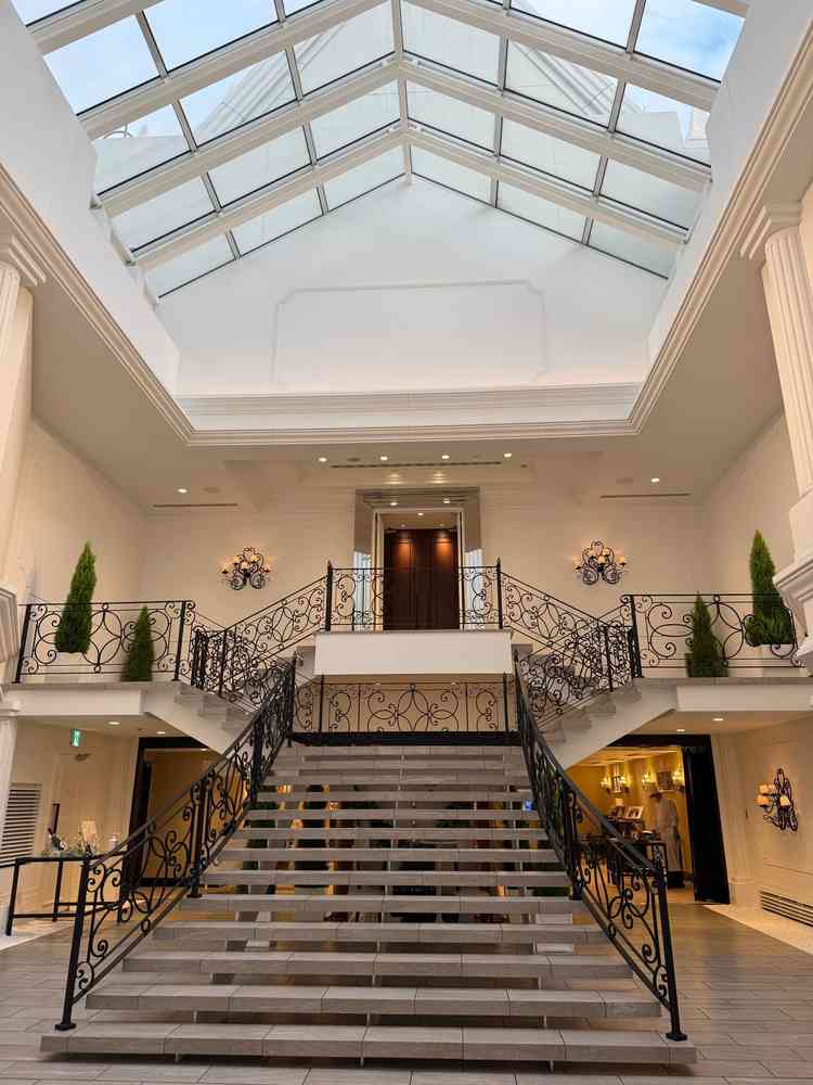 ここでフラワーシャワーできるのとてもいいなあと思いました！ゲストと少し話せる時間があるのも素敵です！