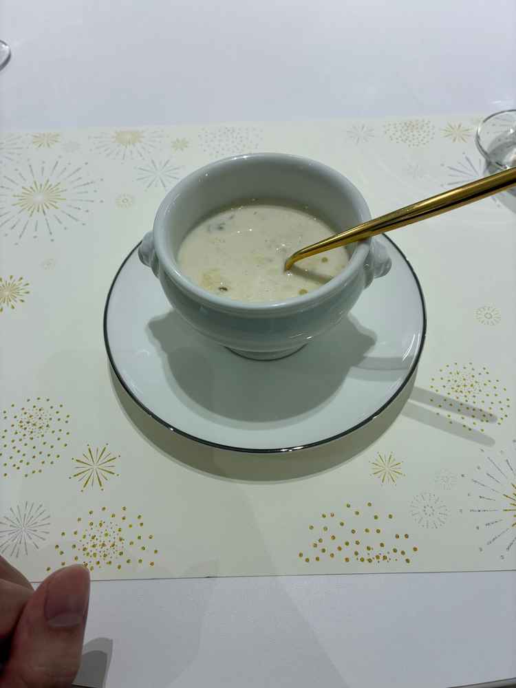 きのこのスープを試食しました。これがとても美味しかったです