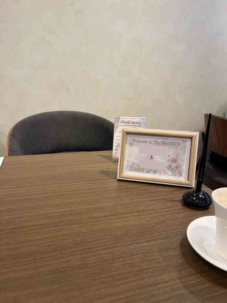 受付フロアの待合室裏側でフェアに参加しました。