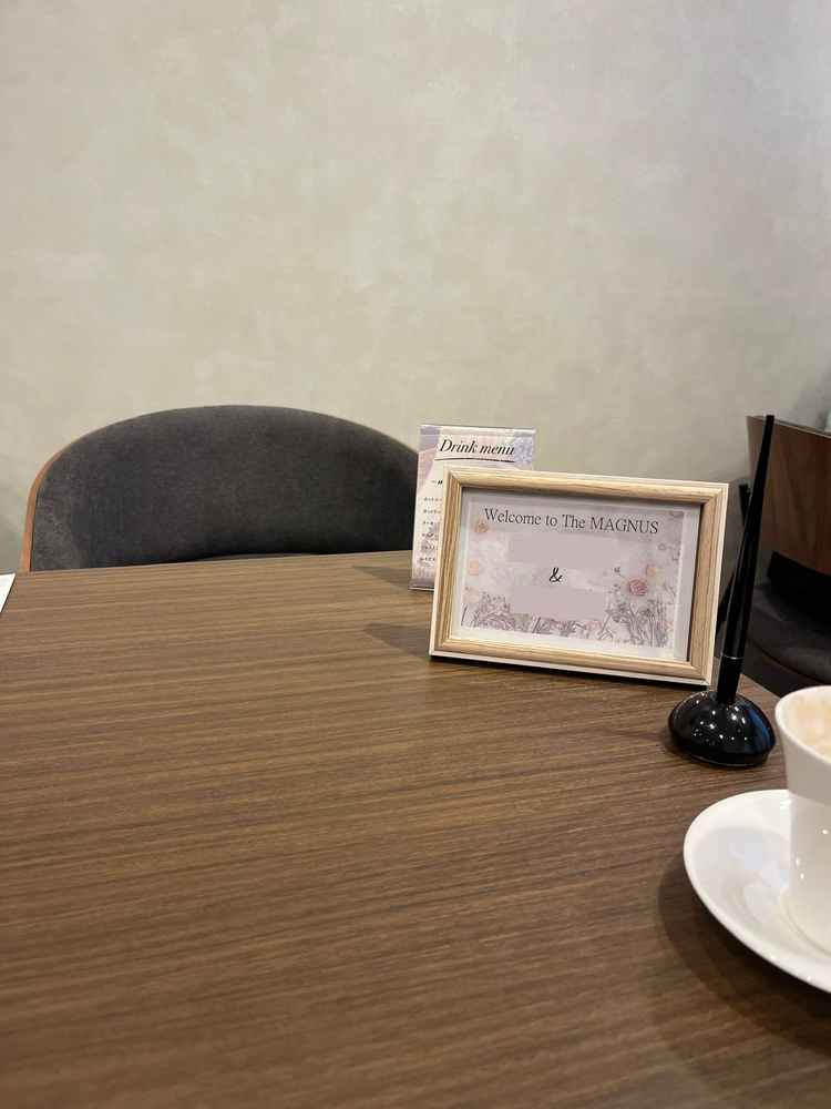 受付フロアの待合室裏側でフェアに参加しました。