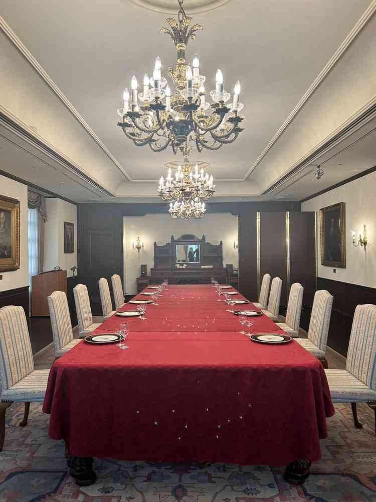 披露宴会場（会食場所）