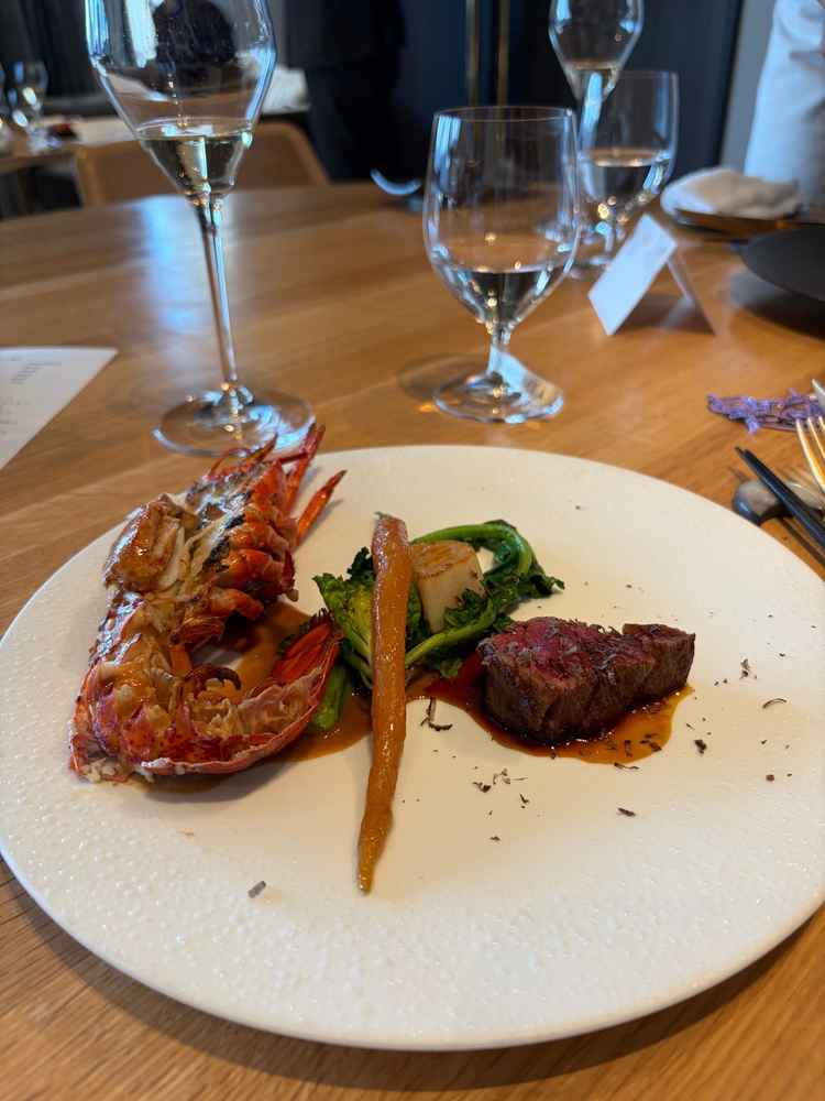 りょうりの試食をさせていただきました。