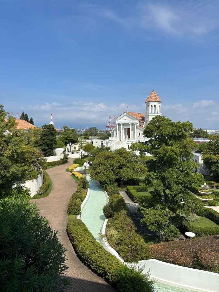 敷地がとても広いです。