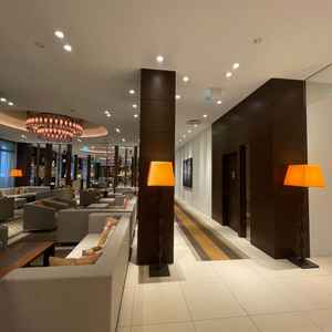 待合ロビー。ホテルライクなイメージでした。