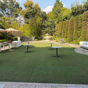 フランス館。立食パーティが可能。