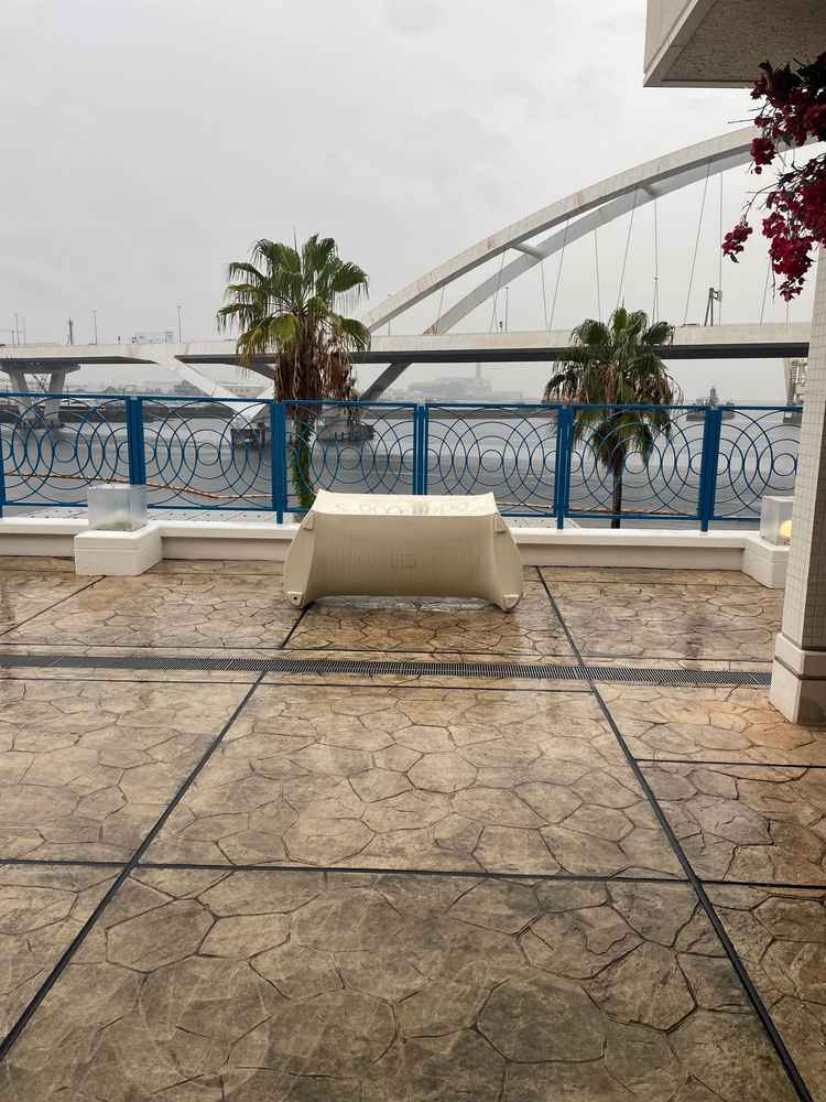 ベイサイドビューなんですが…雨で残念でした。